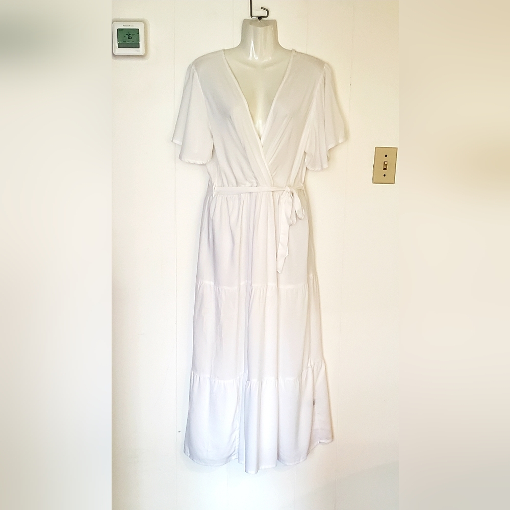 Cassee's Faux Wrap & Flutter Sleeves Dress